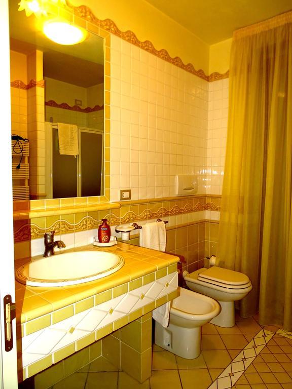 Villa Gioia Rooms Montegranaro Luaran gambar